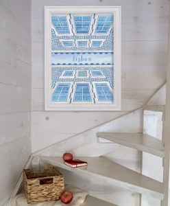 Lizbona - kamienice z azulejos - aranżacja plakatu nad schodami