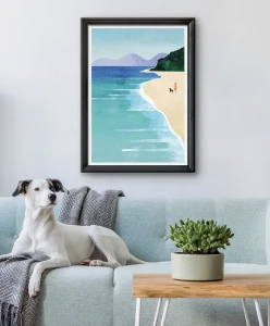 Morski spacer z psem - aranżacja plakatu w salonie