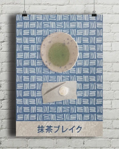 Matcha - aranżacja plakatu na białej, ceglanej ścianie