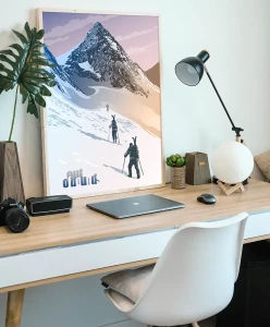 Poza granicami / Out Of Bounds - aranżacja plakatu