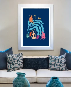 Nocny ogród / Night Garden - aranżacja plakatu nad sofą